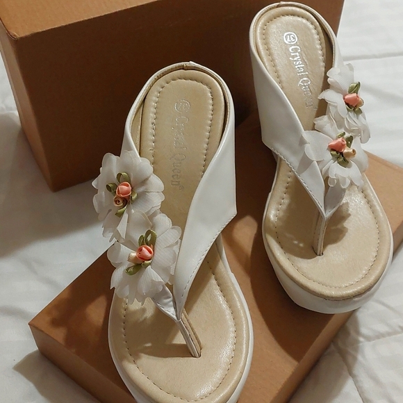 Crystal Queen Platform Wedges Flip Flops High Heels - Picture 2 of 6